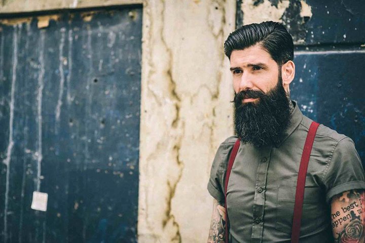 Ресейдегі сексуалды бөкселер мен штангалар Ресейдегі сексуалды бөкселер мен штангалар